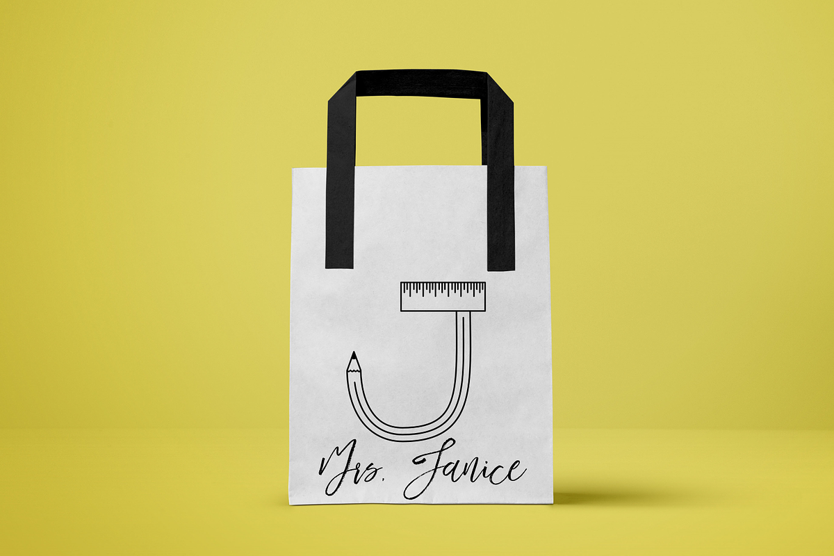 Teacher Font preview 6