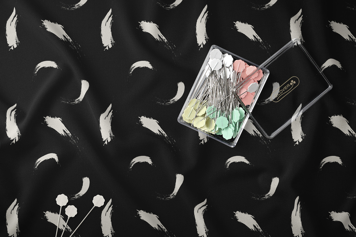 40+ Seamless Patterns. 40% Off, a Pattern Graphic by le-genda (Photo 9 of 22)
