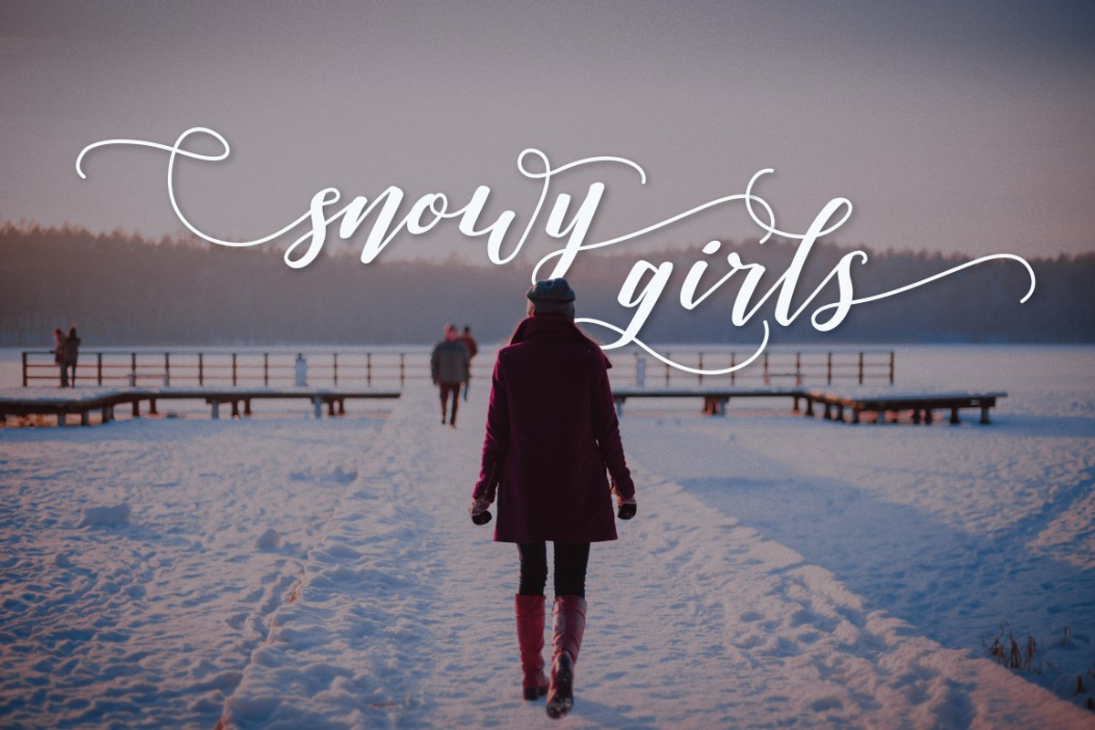 Daniesha - Romantic Font Script, a Script Font by Masanis (Photo 9 of 11)