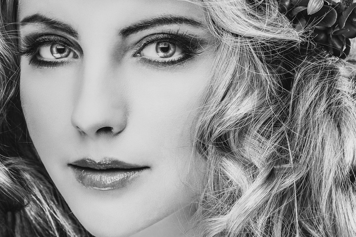 10 Black and White Portrait Drama, a Preset Add-On by Timeless Presets (Photo 16 of 17)