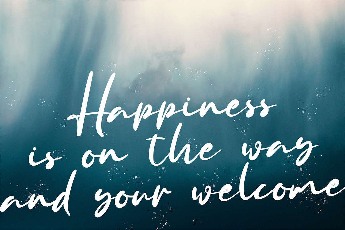 Anyer Beach - Handwritten Font, a Script Font by StringLabs (Photo 6 of 11)