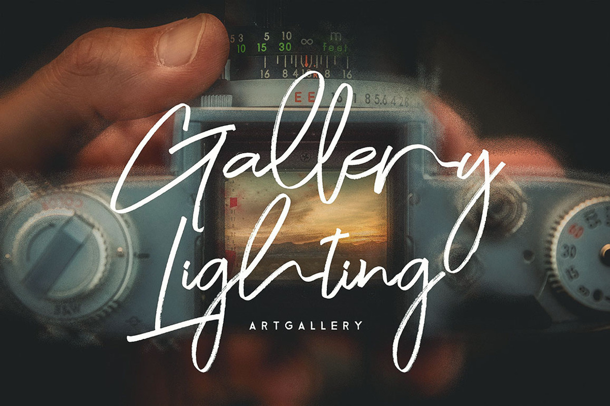 Night Flight Marker Brush Font preview 7