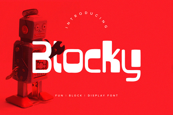 Blocky Fun Display Font preview 6