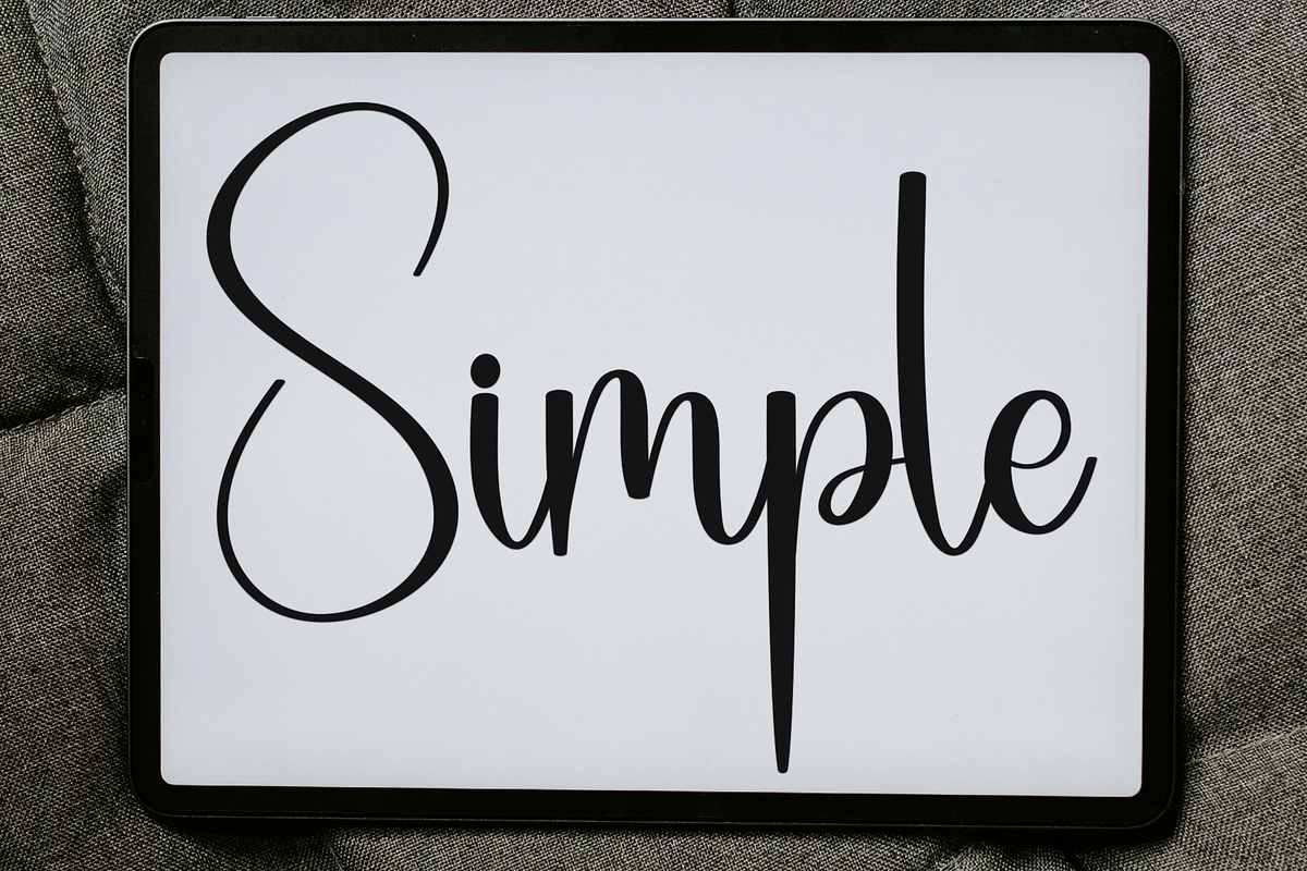 February Christmas, a Handwritten Font by FreshTypeINK (Photo 7 of 8)