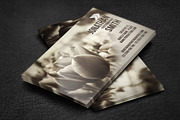 Photographer Business Card, a Business Card Template by artnook (Thumbnail 1 of 2)