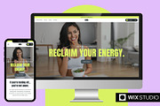 Luna - Bold Wix Studio Template, a Wix Template by Collette Collabs (Thumbnail 1 of 4)