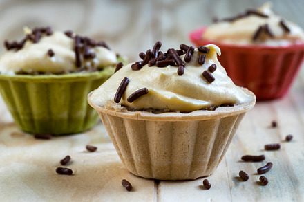Vanilla cream cupcakes, a Food & Drink Photo by wr7 Media