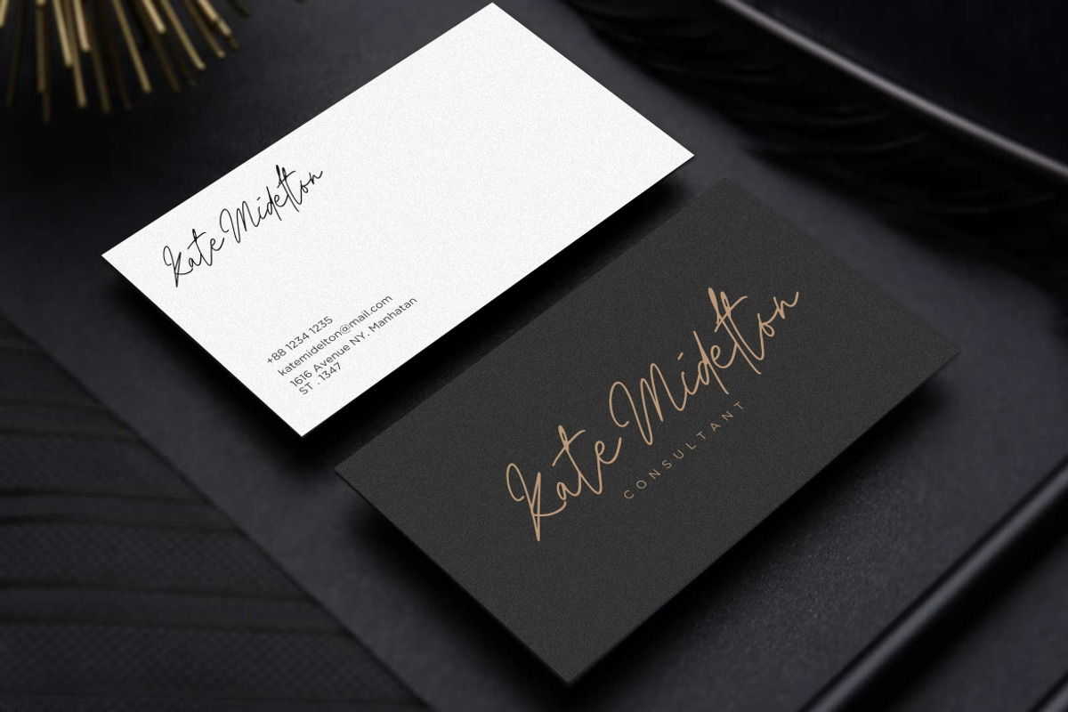 Tiffanyed Signature Wedding Font preview 2