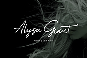 Austin Smith - Signature Script, a Script Font by Vroz Studio (Thumbnail 5 of 8)