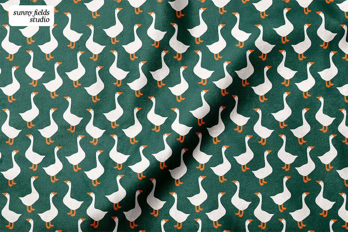 Geese Vector Seamless Pattern, a Pattern Graphic by Sunny Fields Studio (Photo 6 of 10)