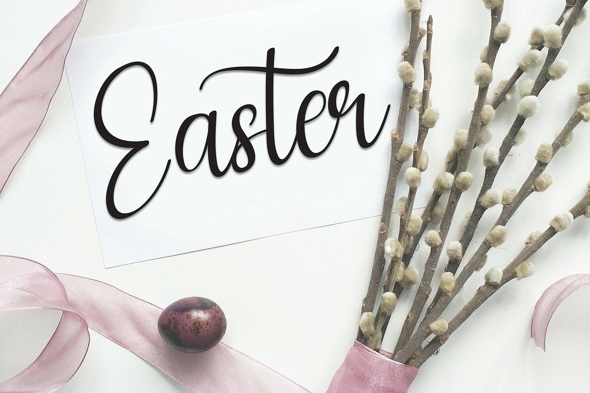 Romantic Signature | Script Font, a Handwritten Font by Scratchones (Photo 4 of 9)