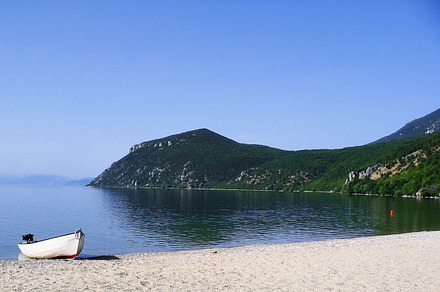 Lake Shore Stock Picture preview 6