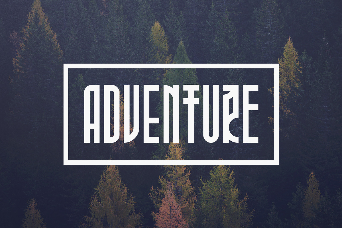 Phoeniks - Display font preview 3