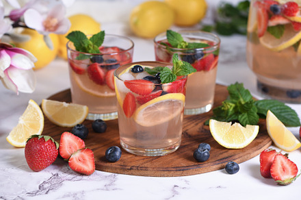 Lemonade with strawberries, blueberr