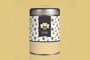 Bear and Bees watercolor clipart, an Animal Illustration by Estudio 812 (Thumbnail 7 of 7)