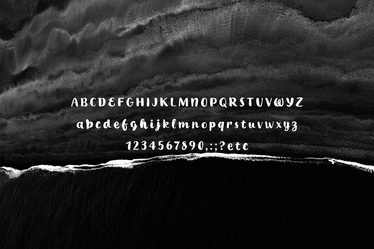 InkyWhirl Display Font, a Handwritten Font by Glowin_studio (Photo 3 of 3)