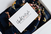 Pettrina, a Script Font by Fontmine Studio (Thumbnail 6 of 11)