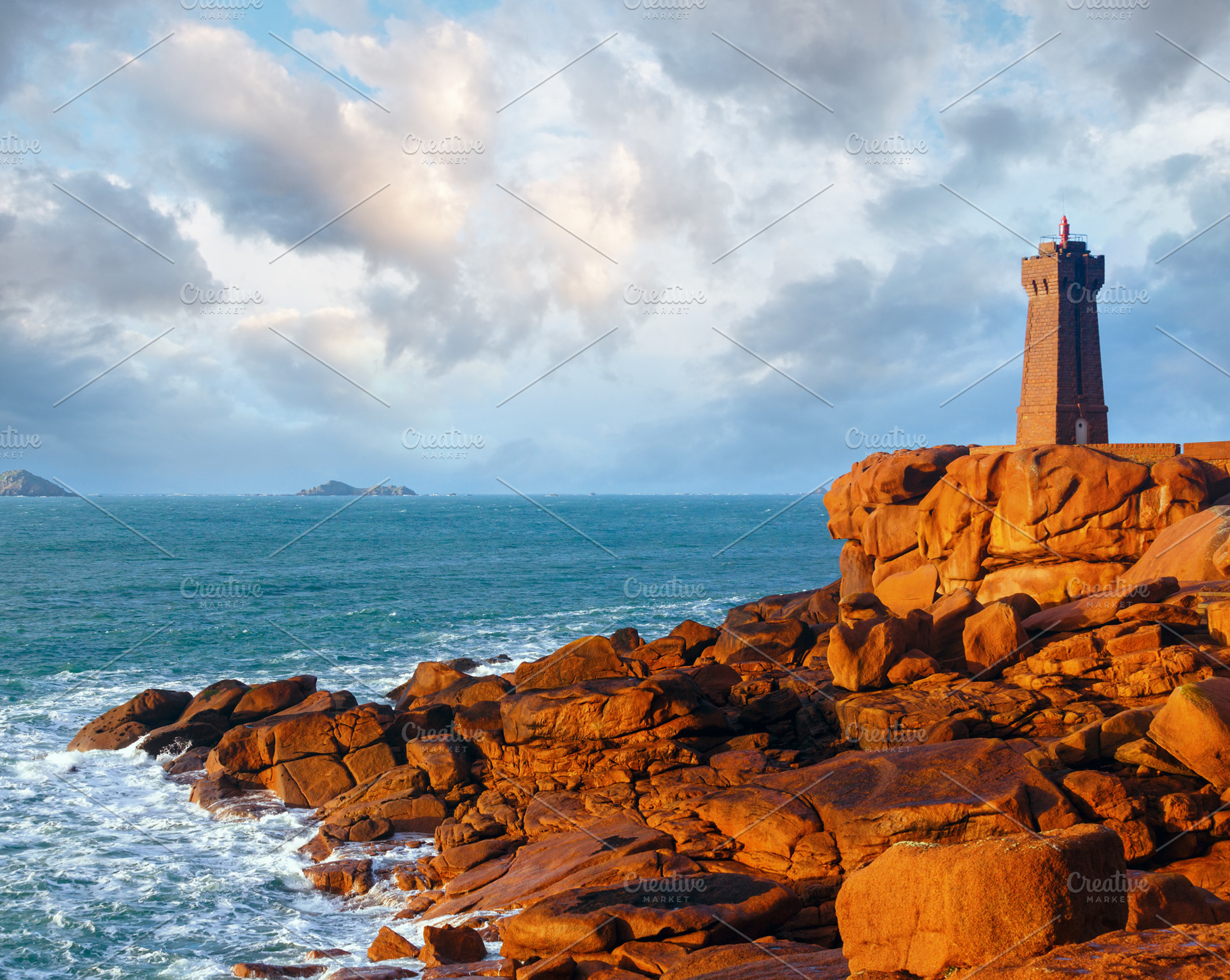 Ploumanach lighthouse (Perros-Guirec, Brittany, France), a Nature Photo by YuriyB