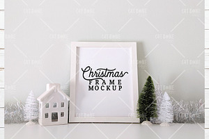 Christmas Frame Mockup 8