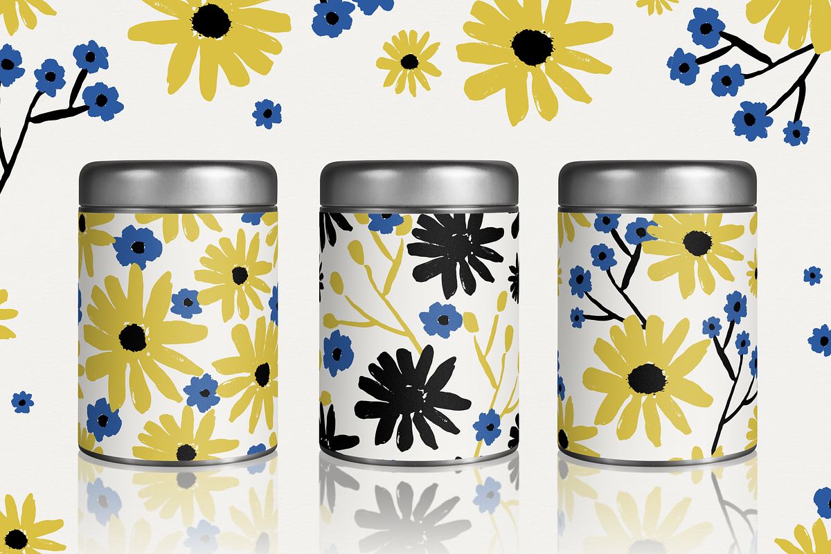 Bold Florals | Seamless Patterns Set, a Pattern Graphic by Studio Fevrier (Photo 4 of 5)