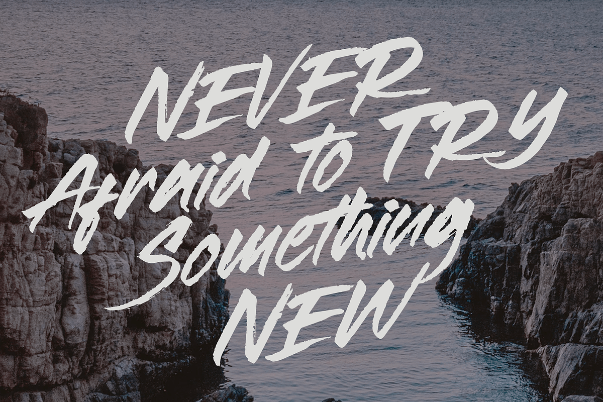 Rushway - Handwritten Display Font preview 5