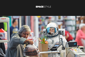 3D Mockup Space Astronaut 02