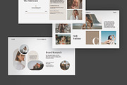 Creavelo Presentation Pack Bundle, a Presentation Template by Spesifikstd (Thumbnail 5 of 9)