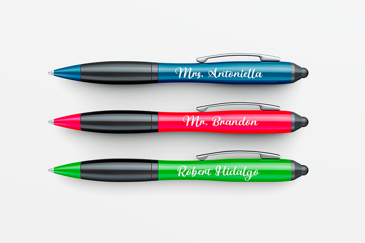 Grand Opera - Handwritten, a Handwritten Font by BearyType Studio (Photo 5 of 7)