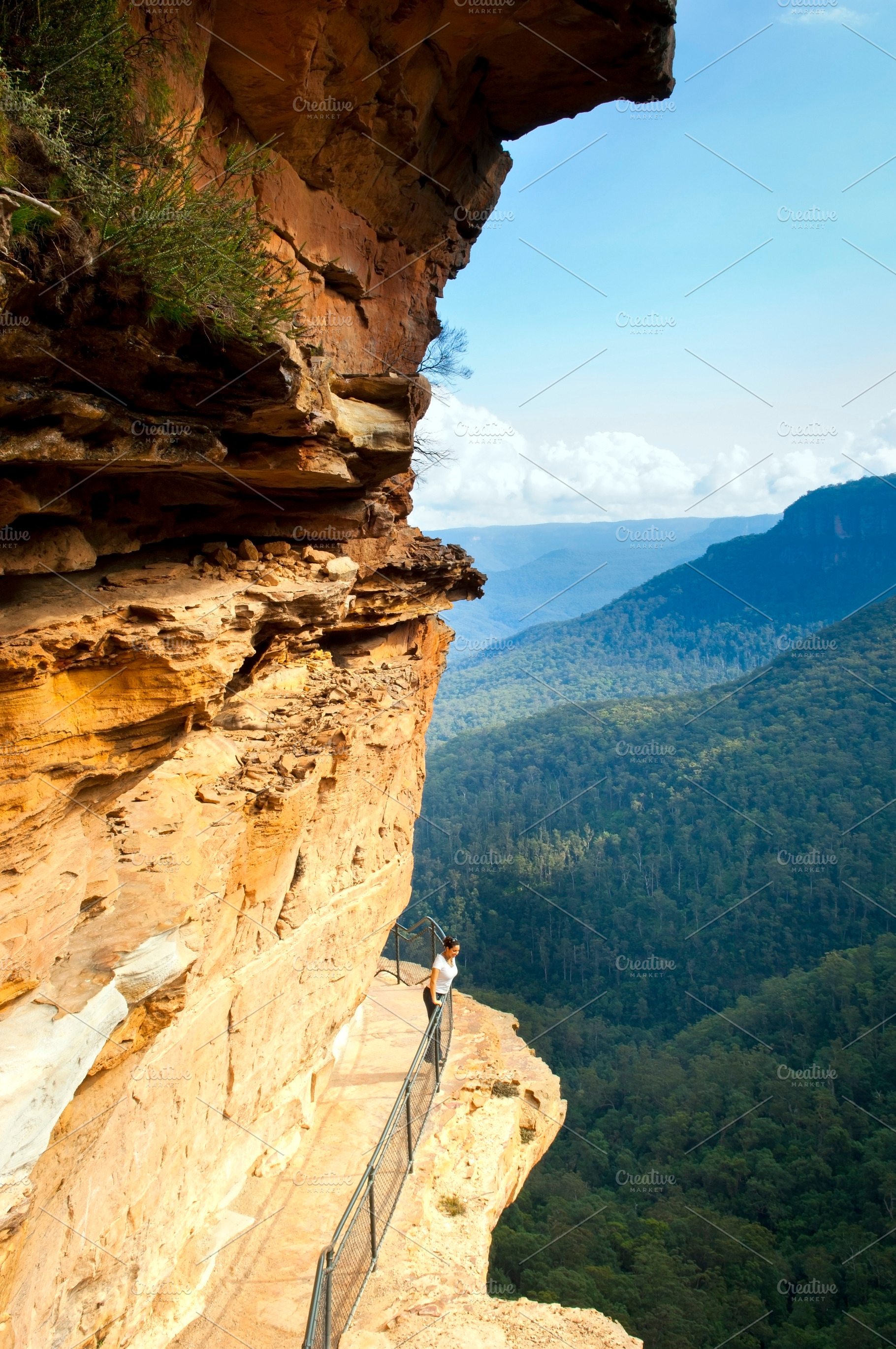 Blue Mountains Lookout, a Person Photo by THP Creative
