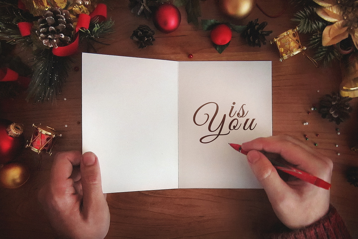 Warm Christmas, an Illustration by Ivan Dubovik (Photo 15 of 15)