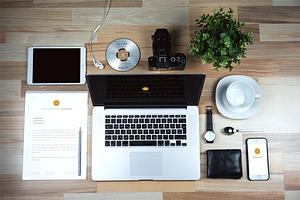 Business Desk - Mock Up