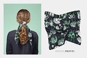 Luxury Tulipan Floral Seamless Print, a Pattern Graphic by TSTUDIO (Thumbnail 7 of 10)
