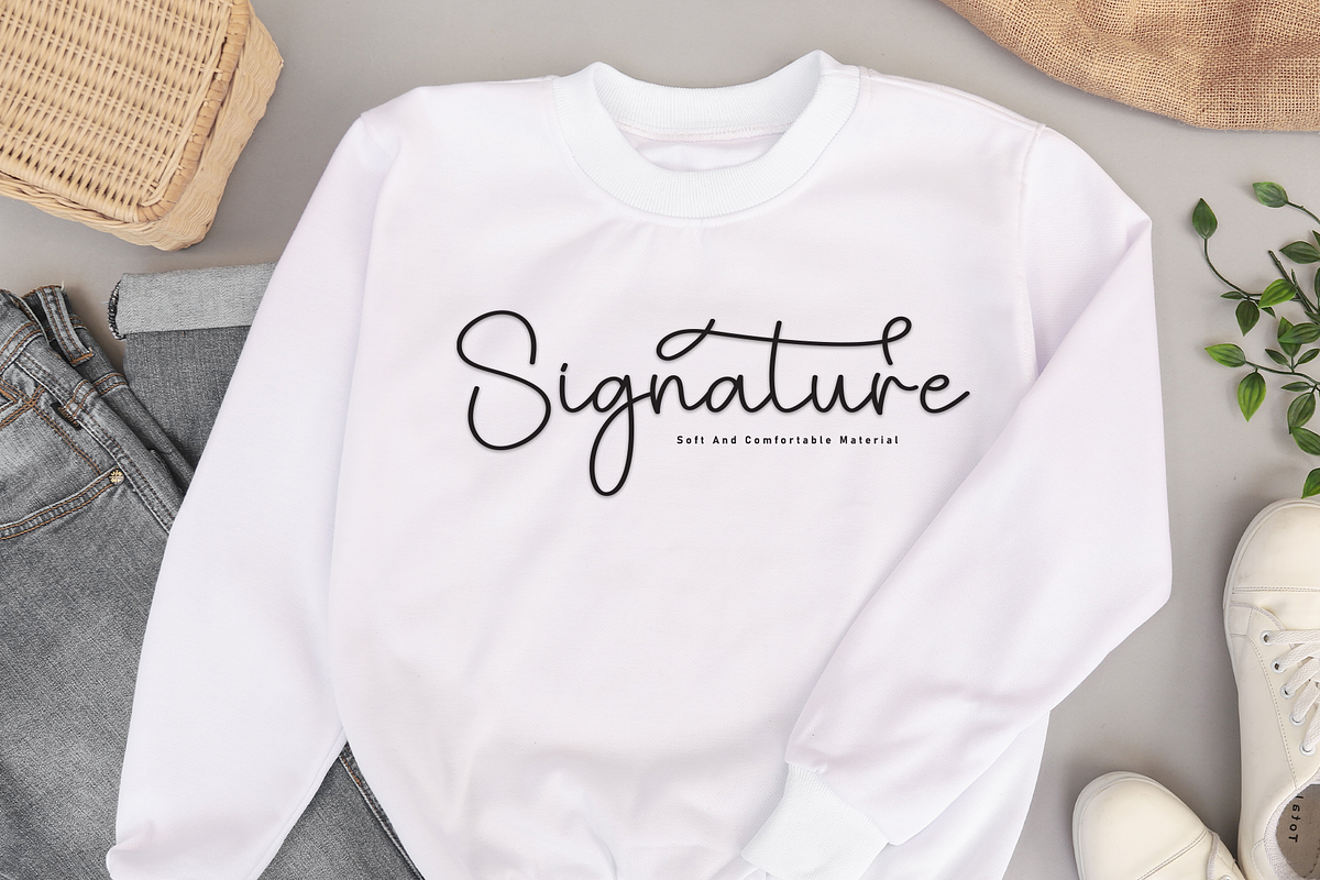 Creature | Script Font, a Handwritten Font by Scratchones (Photo 5 of 9)