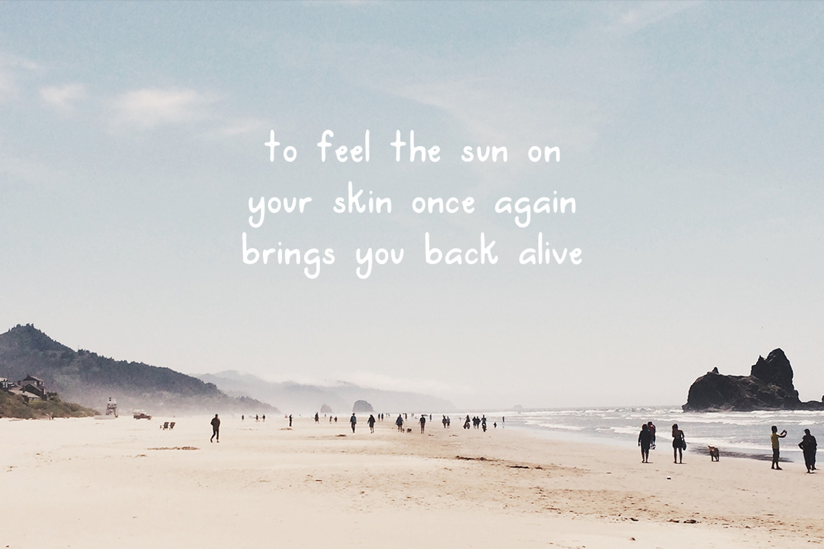 Sea Legs: A Hand-Lettered Font, a Sans Serif Font by Britt Fabello (Photo 4 of 6)