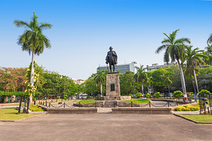 Mahatma Gahdhi statue, a Photo by saiko3p
