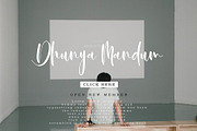 Cintthia Black Friday, a Script Font by pineungtype (Thumbnail 8 of 8)