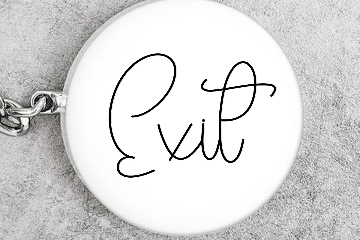 Antique Handmade, a Handwritten Font by FreshTypeINK (Photo 7 of 8)