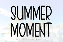 SUMMER MOMENT
