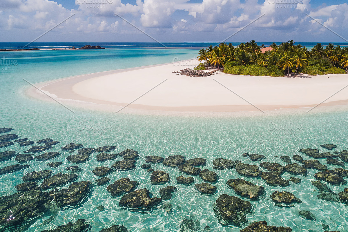 Tropical islet resting, an Illustration by wavebreak