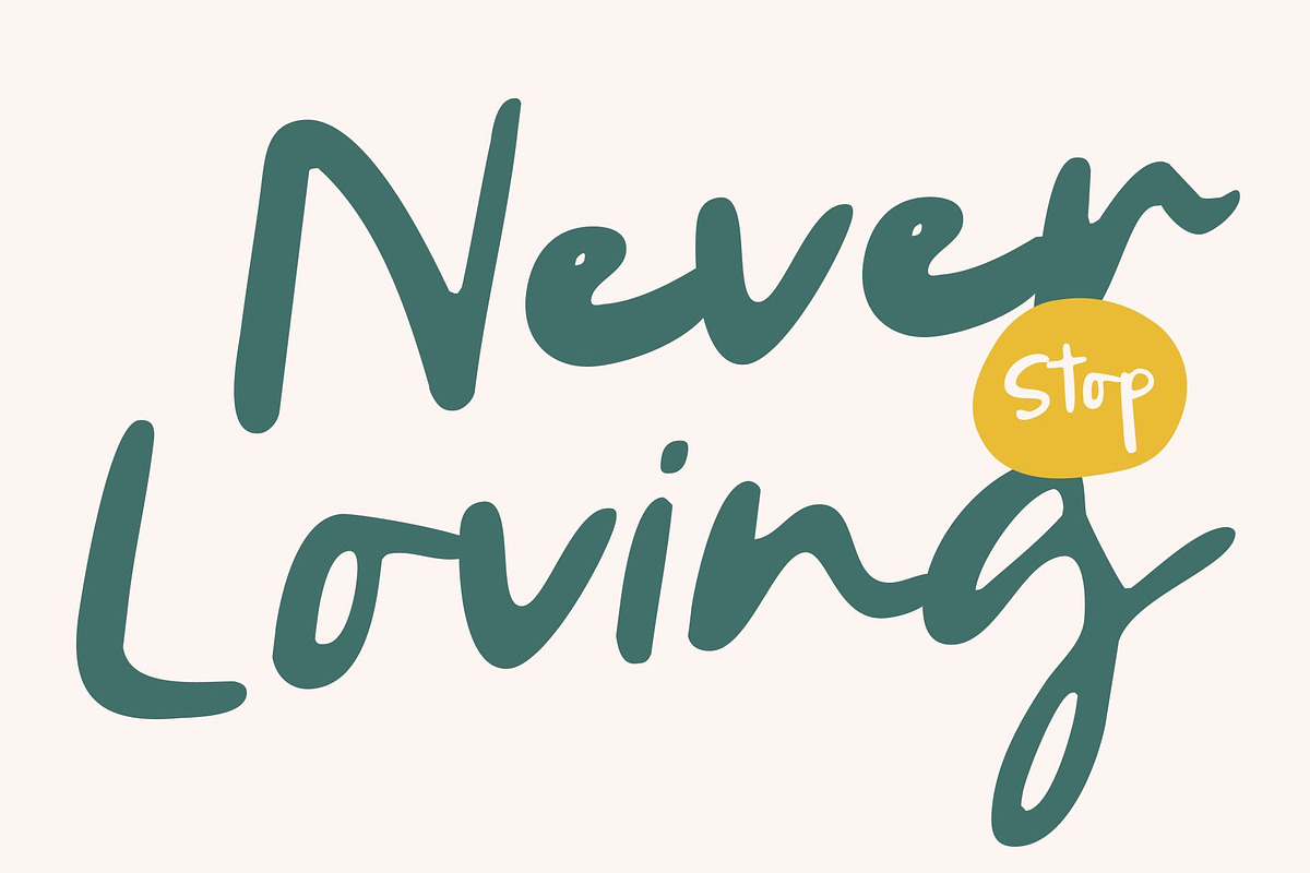 Sandra Drawn, a Script Font by Craft Supply Co. (Photo 2 of 8)