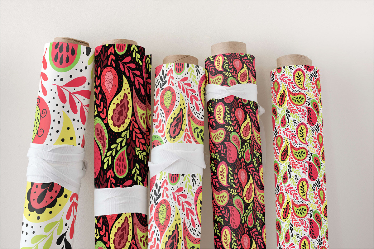 Paisley floral pattern, a Pattern Graphic by Polanika (Photo 2 of 7)