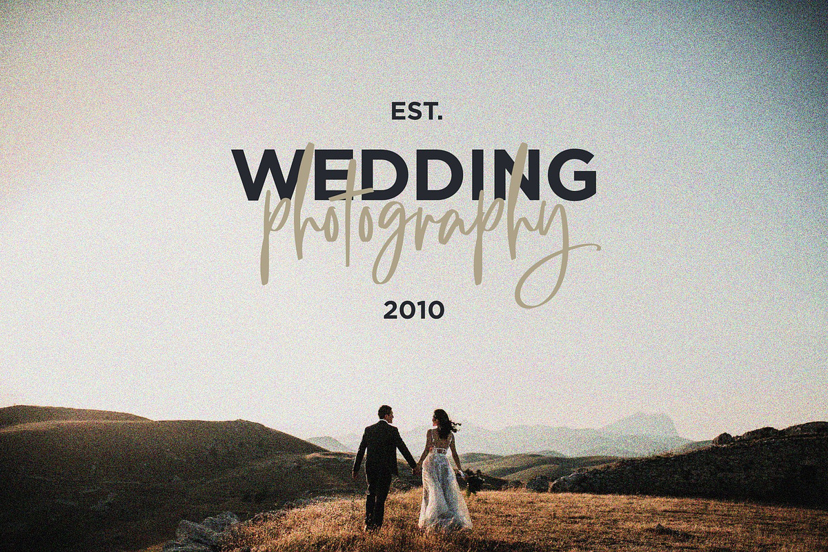 Exposedly - Classy Signature Font preview 6