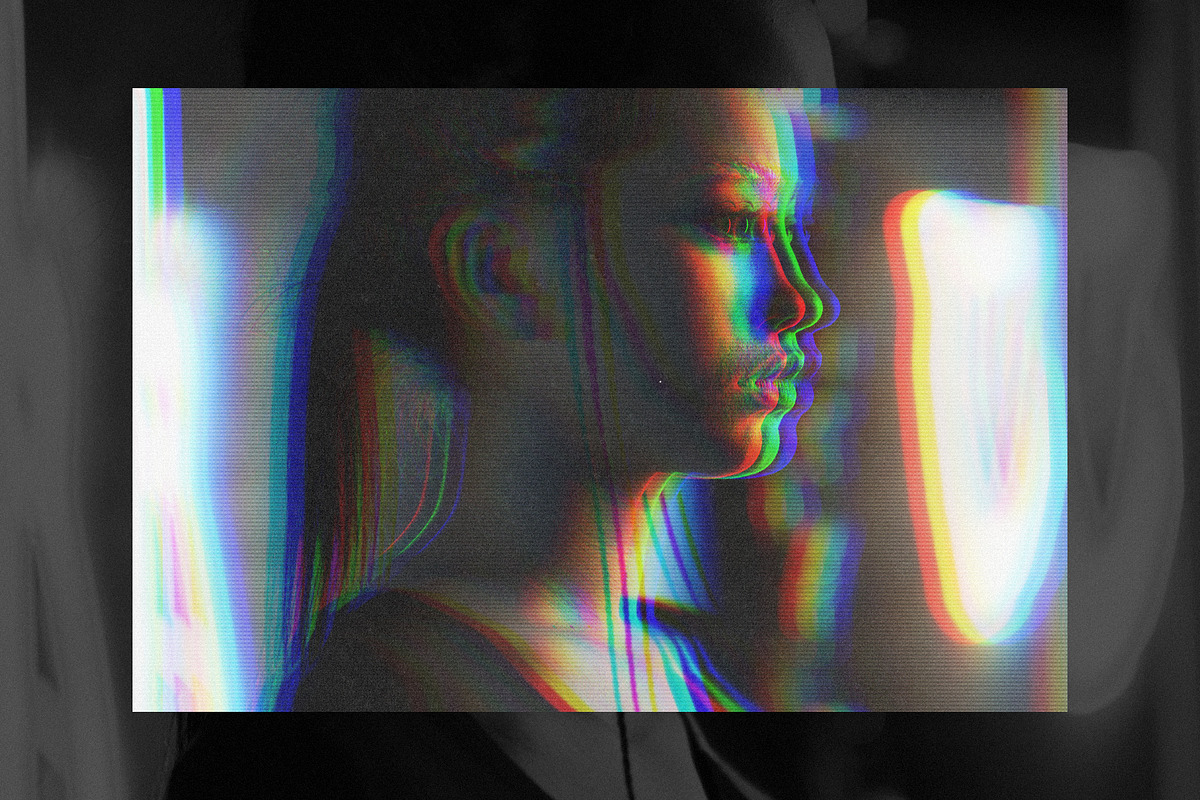 Stereo Anaglyph Distortion Effect, a Graphic by Divided.co (Photo 3 of 7)