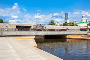 Plotinka on river Iset, a Photo by saiko3p