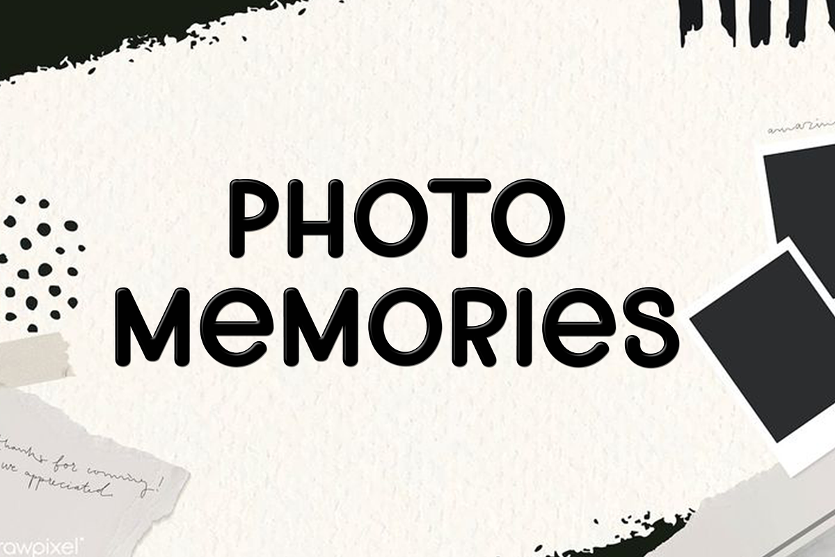 Christmas Vactory, a Script Font by InermediaSTUDIO (Photo 2 of 8)