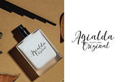 Legno Volante Script, a Handwritten Font by Eltypesstudio (Thumbnail 9 of 10)