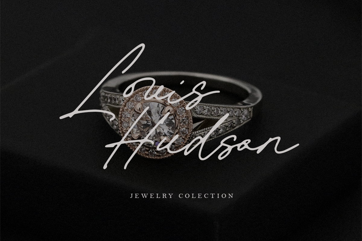 Hellow Besthie, a Script Font by DzikrulAulia (Photo 2 of 12)