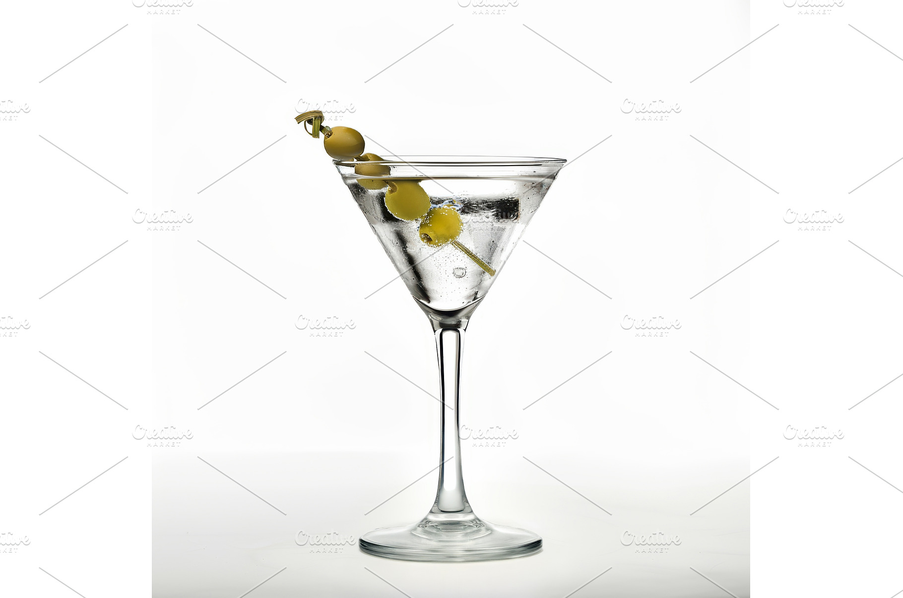 A classic martini cocktail, a Food & Drink Photo by piter.goskov