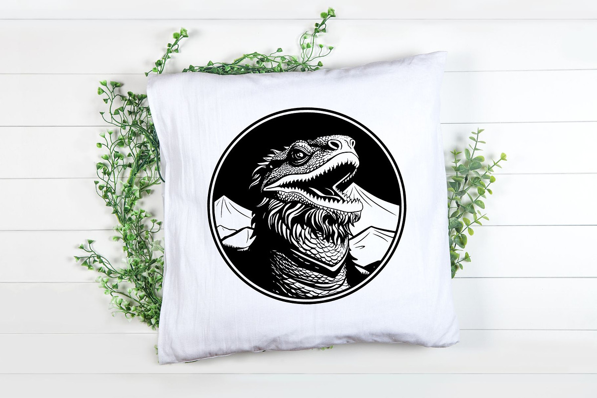 Bearded Dragon SVG - Lizard Clipart, an Illustration by YouniqueArtwork (Photo 5 of 5)
