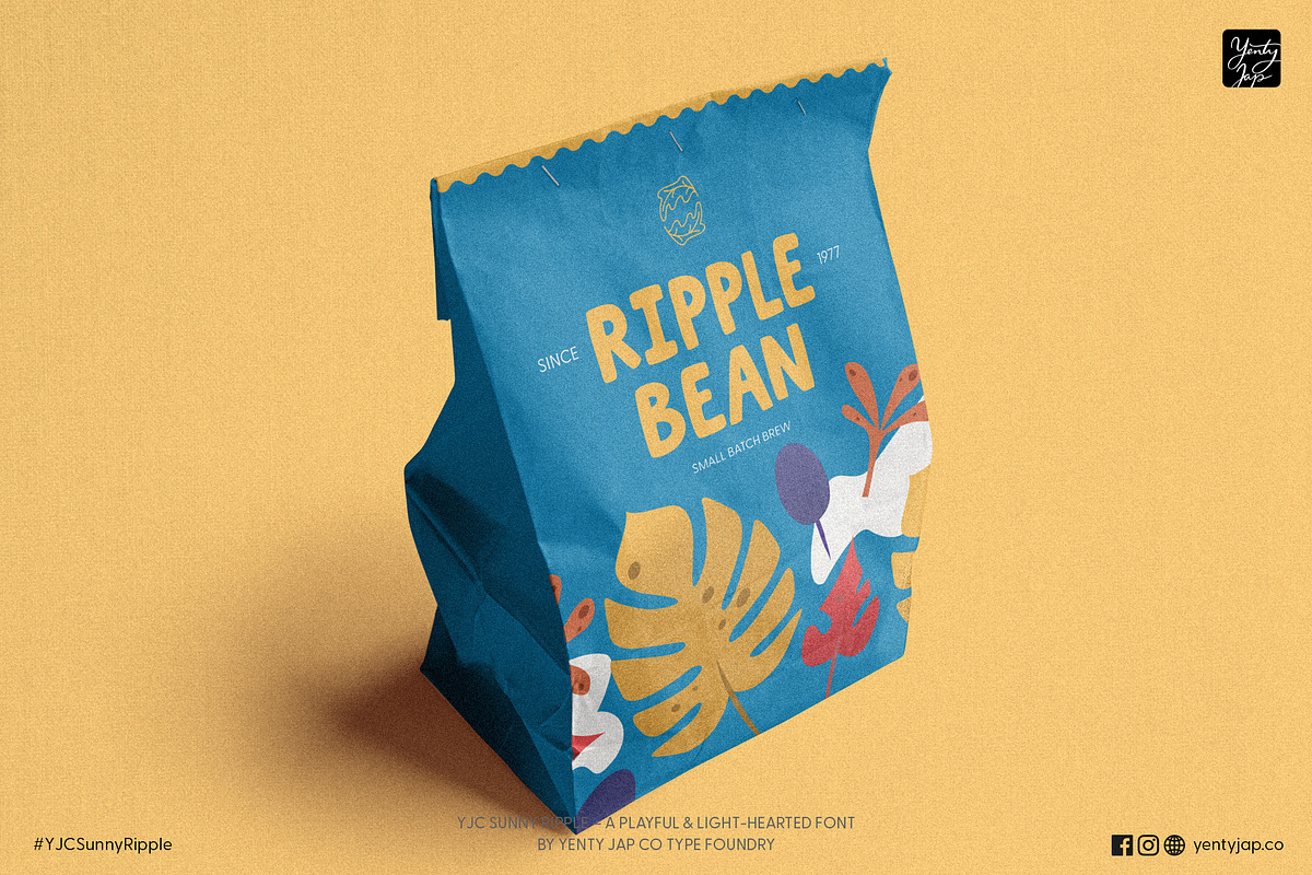 YJC Sunny Ripple, a Handwritten Font by YENTY JAP CO (Photo 2 of 9)